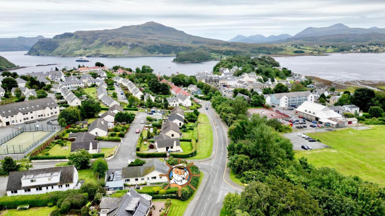 Old Captain Guest House Portree Extérieur photo