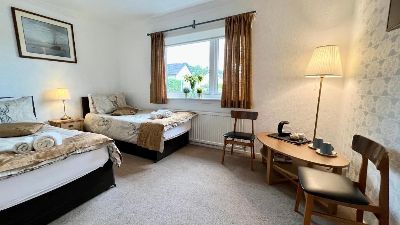 Old Captain Guest House Portree Extérieur photo